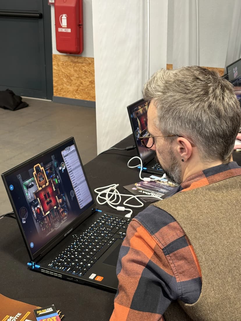 Visiteurs lors du Polar Lens 2025